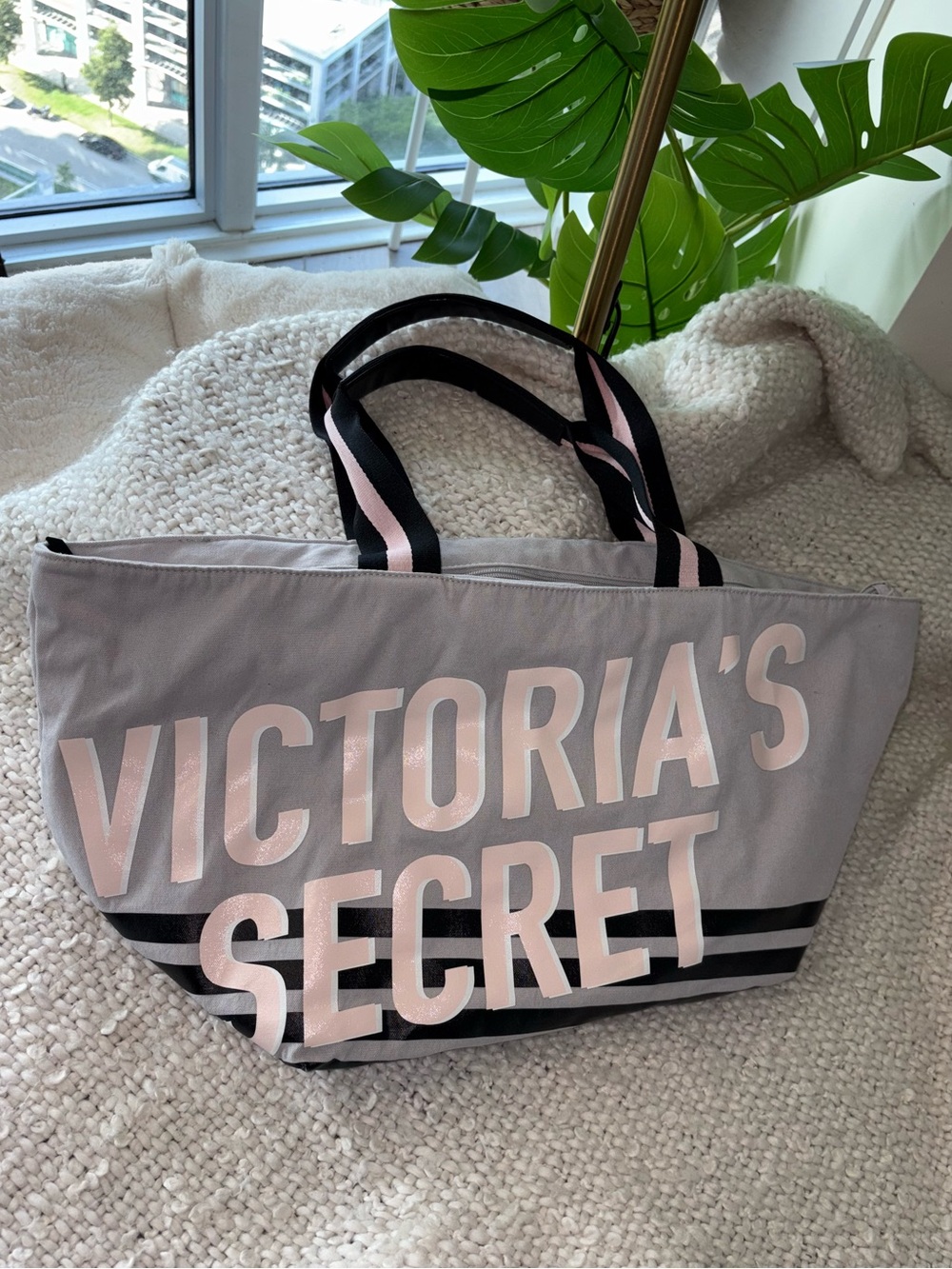 Y2K Victoria’s Secret Oversized Weekender Travel Tote Bag Pink Black Grey Stripe